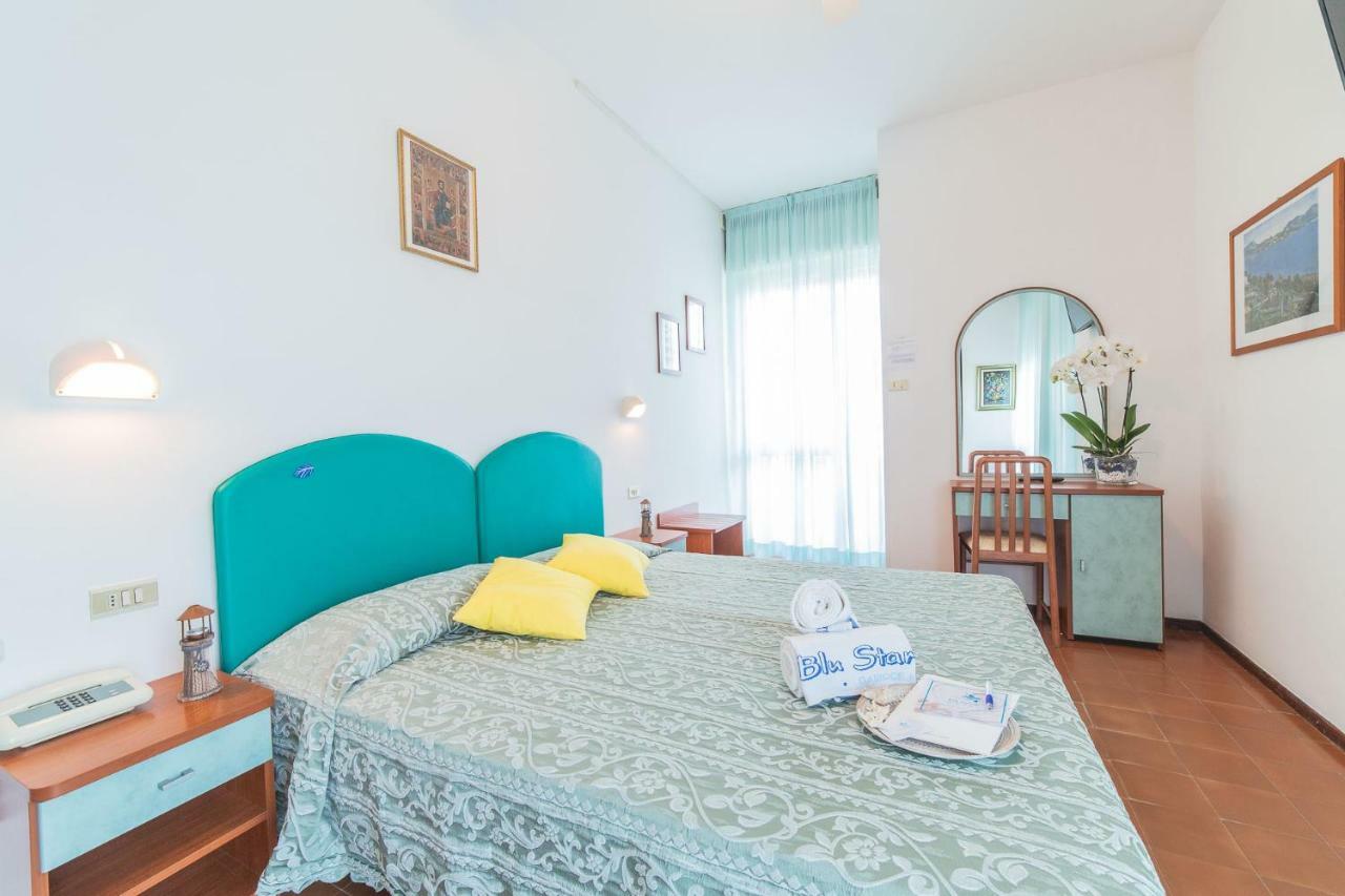 Blu Star Hotel Gabicce Mare Esterno foto