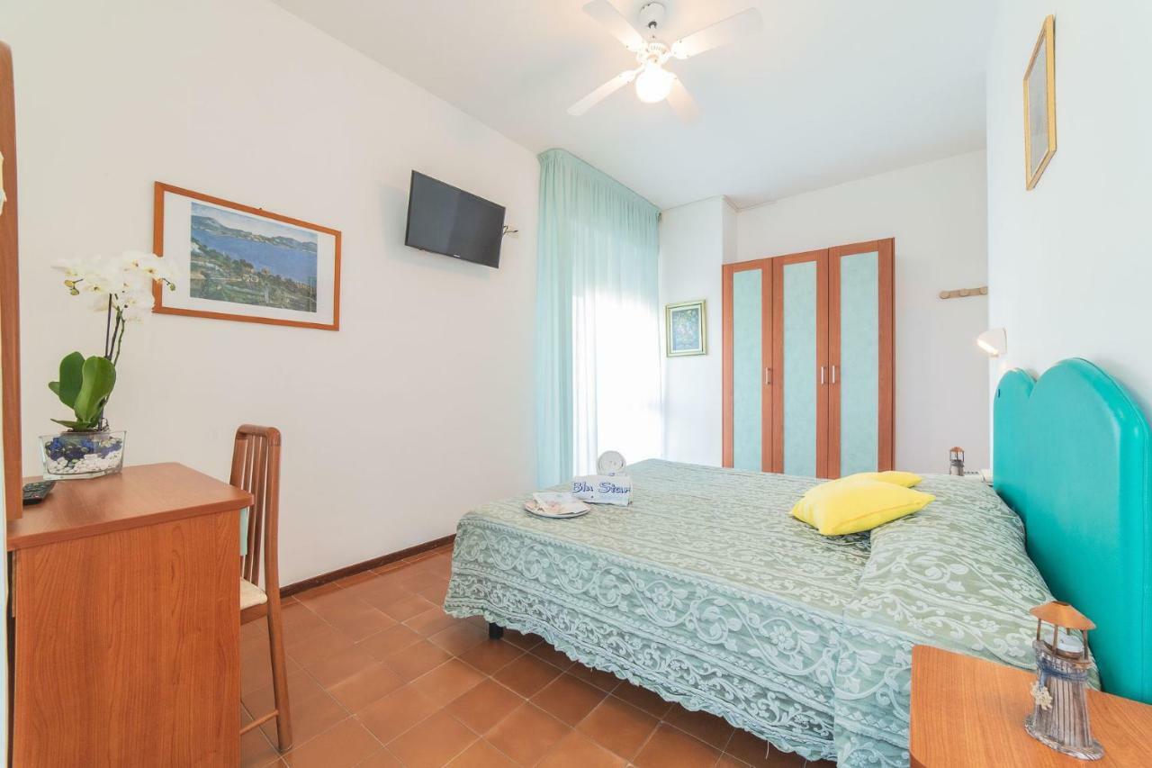 Blu Star Hotel Gabicce Mare Esterno foto